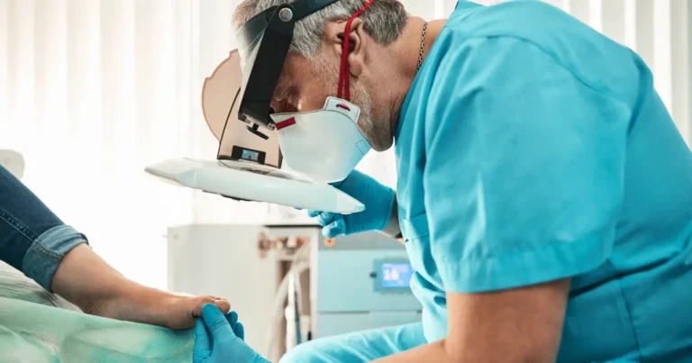 How Outsourcing can Add Ease To Medical Billing Procedure?